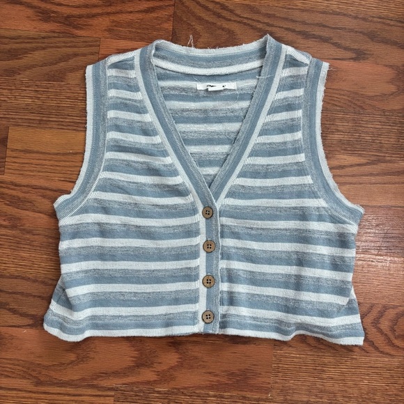 O'NEILL Women's Knit Button Front Crop Tank Top - Picture 3 of 4